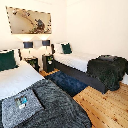 Central Cambridge, Charming 3-Bed House With Free Parking! Extérieur photo