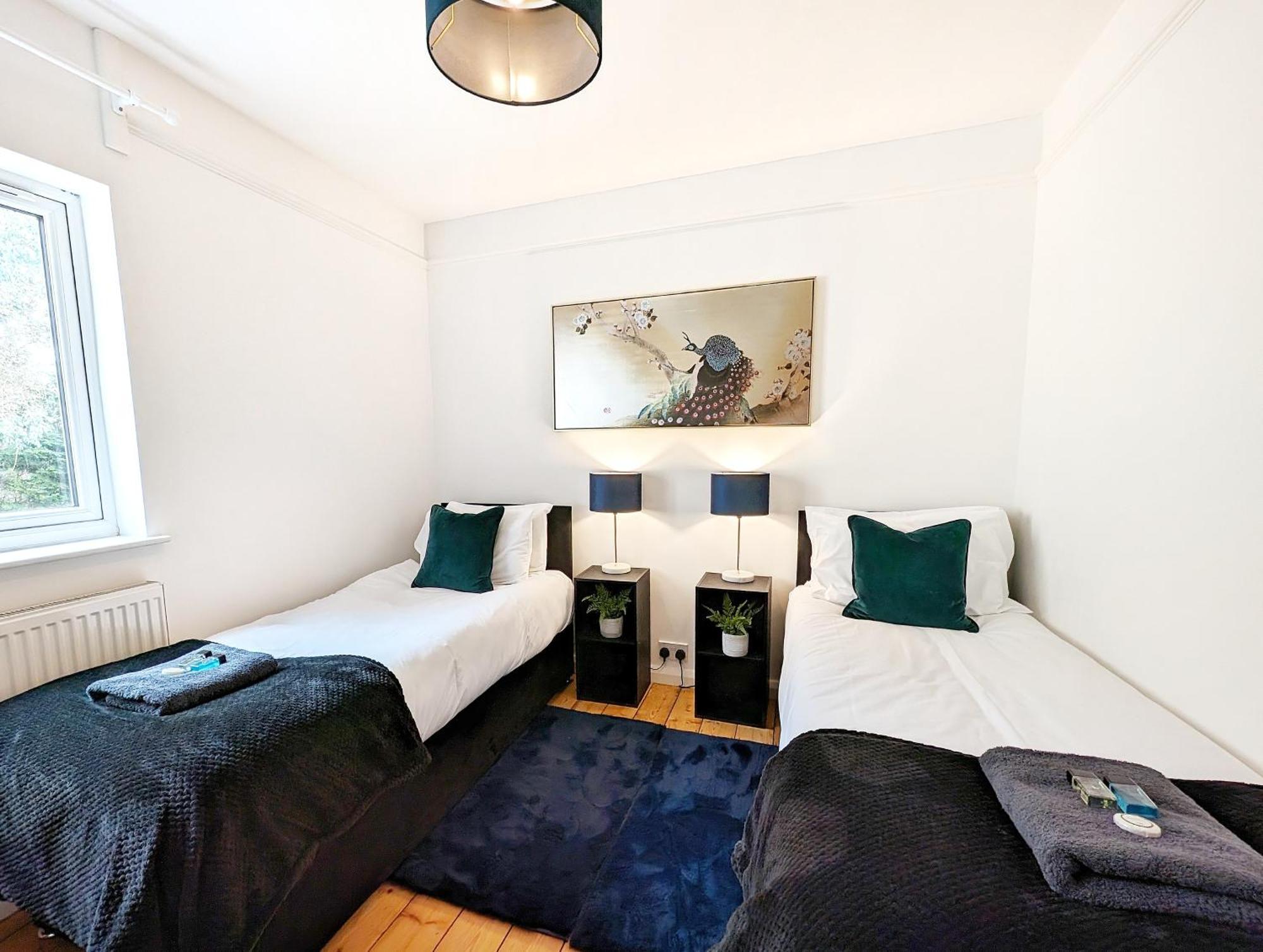Central Cambridge, Charming 3-Bed House With Free Parking! Extérieur photo